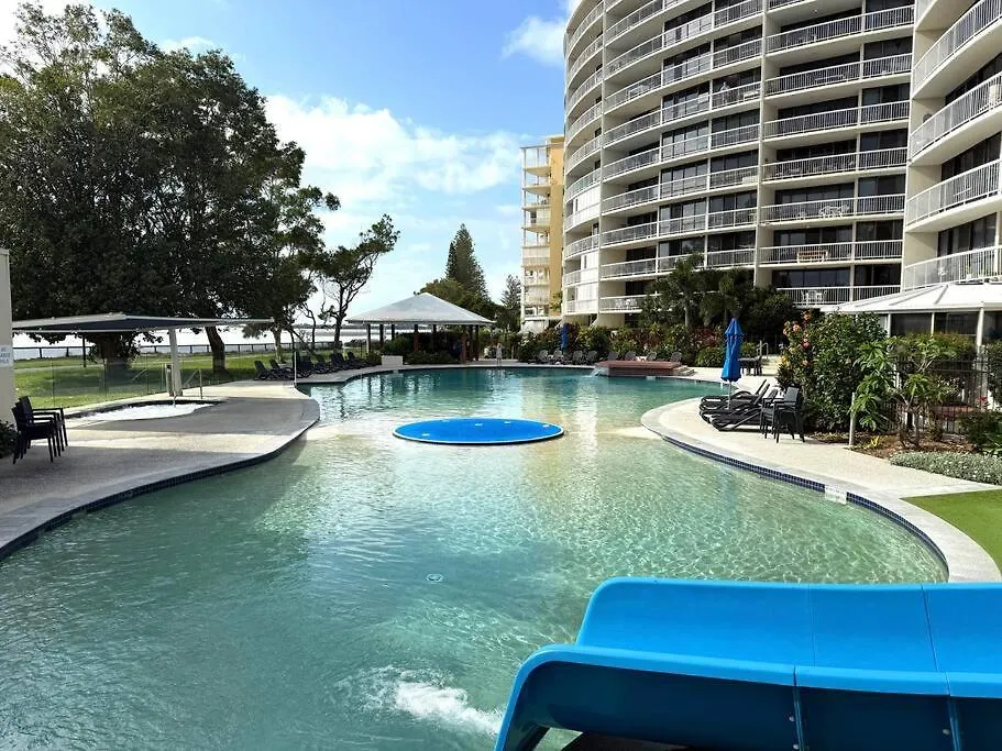 Gemini Resort, 2Bedroom Unit19 And Carpark Golden Beach, Caloundra