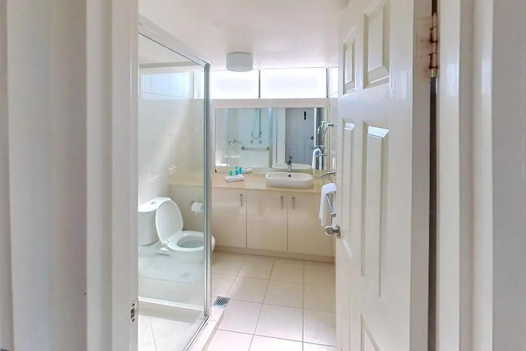 Gemini Resort, 2Bedroom Unit19 And Carpark Golden Beach, Caloundra Australia