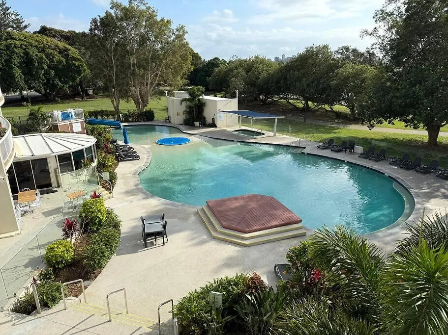 Apartment Gemini Resort, 2Bedroom Unit19 And Carpark Golden Beach, Caloundra Australia